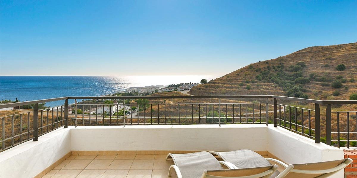 olee-holiday-rentals-apartamento-2-dormitorios-lateral-terraza-1