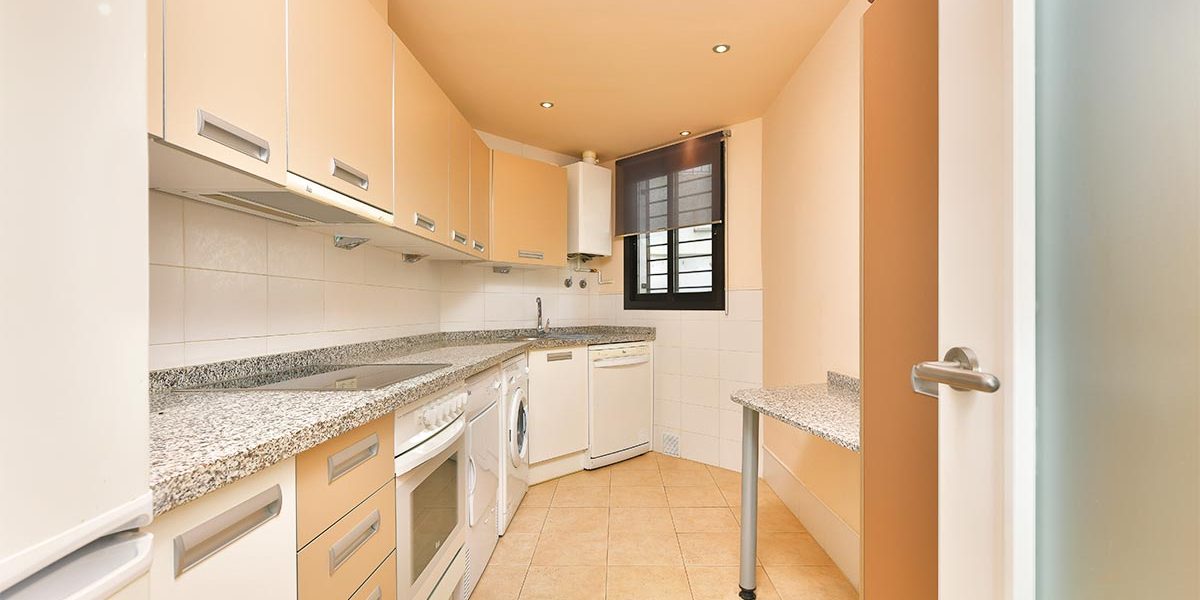 olee-holiday-rentals-apartamento-3-dormitorios-frontal-cocina-1